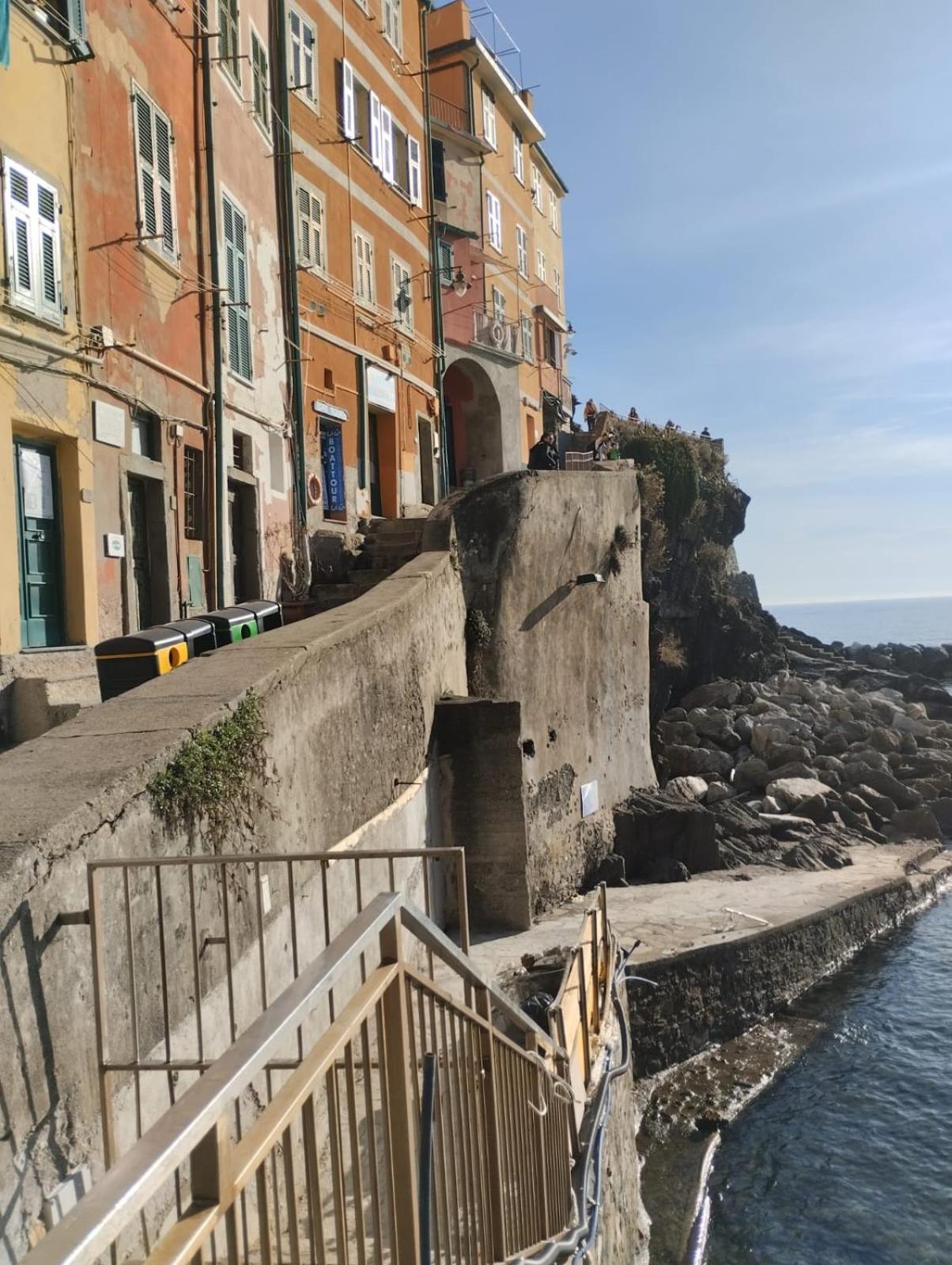 Appartement Casa Vacanze Andrea La Tua Base Per Visitare Il Mare Delle Cinque Terre à La Spezia Extérieur photo